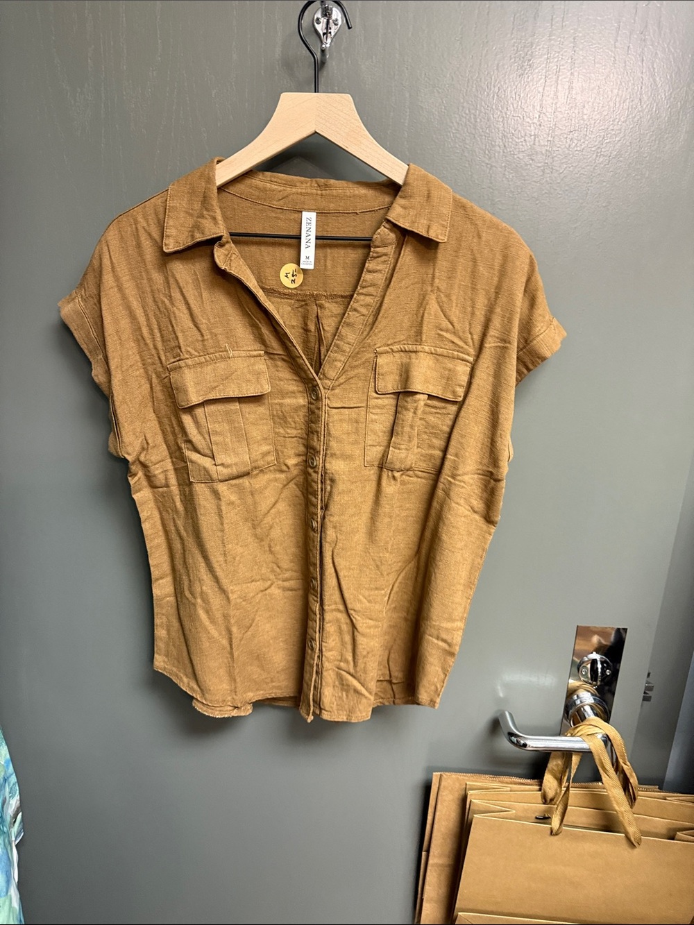 Casual Mustard Button-Down Short Sleeve Shirt